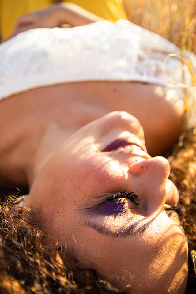 Ingrid B L'instant P - Photographe - Séance portrait intime - Dans la savane, Cap la Houssaye, Ile de la Réunion