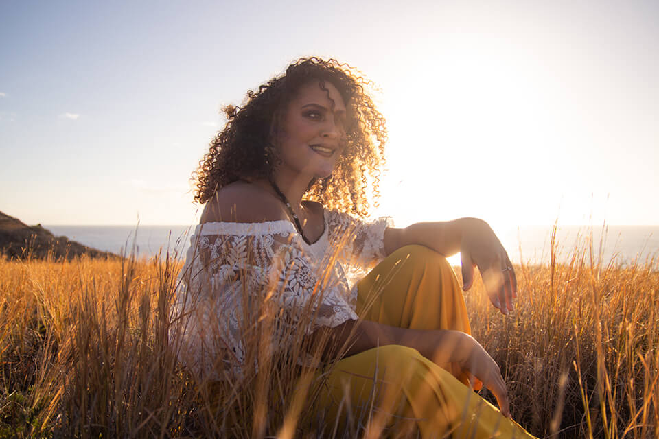 Ingrid B L'instant P - Photographe - Séance portrait intime - Dans la savane, Cap la Houssaye, Ile de la Réunion
